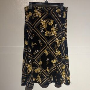 Ann Taylor Black and Gold Patterned Midi Skirt